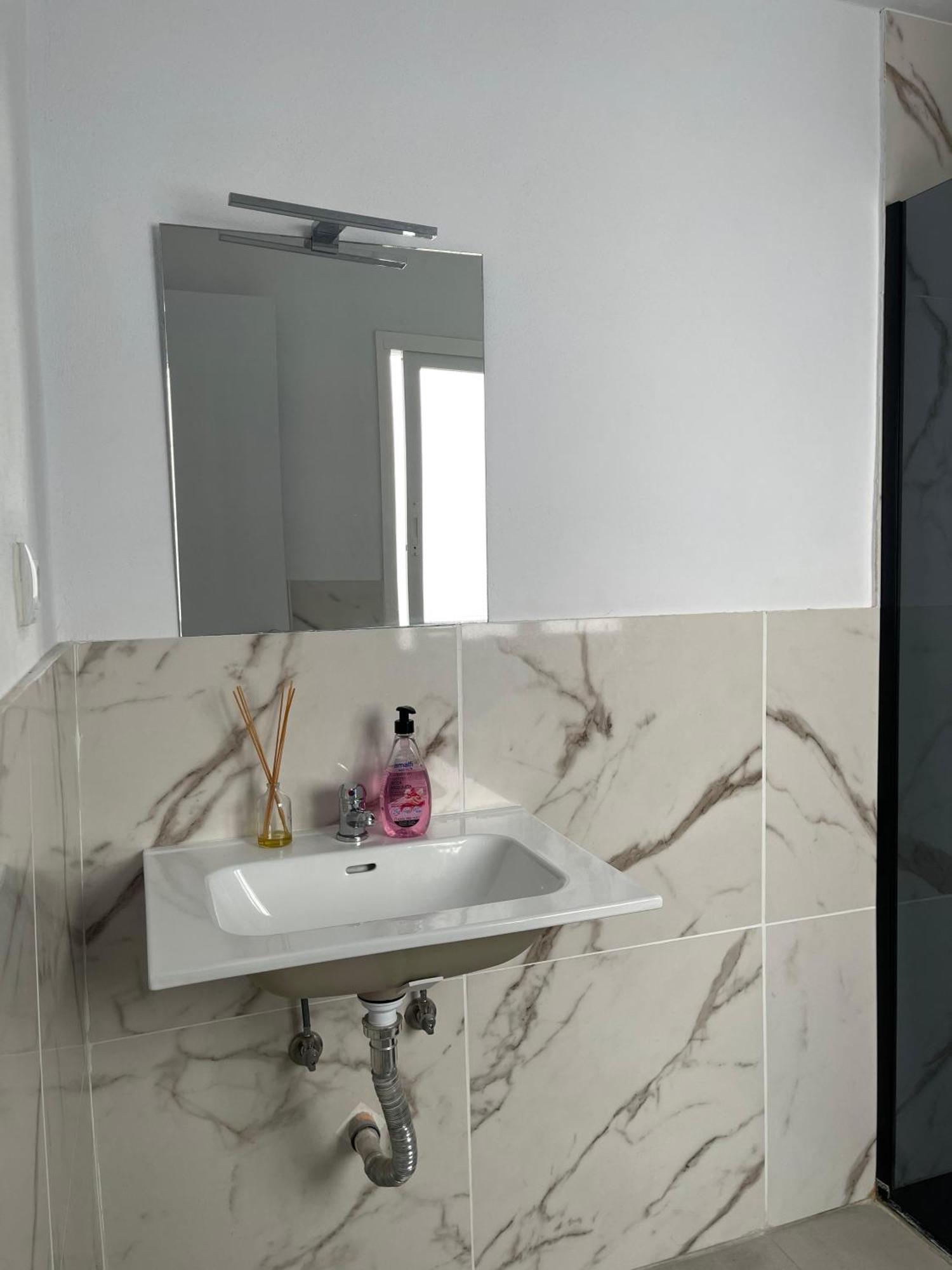 Hostal Santa Calma Μαρμπέλλα Εξωτερικό φωτογραφία