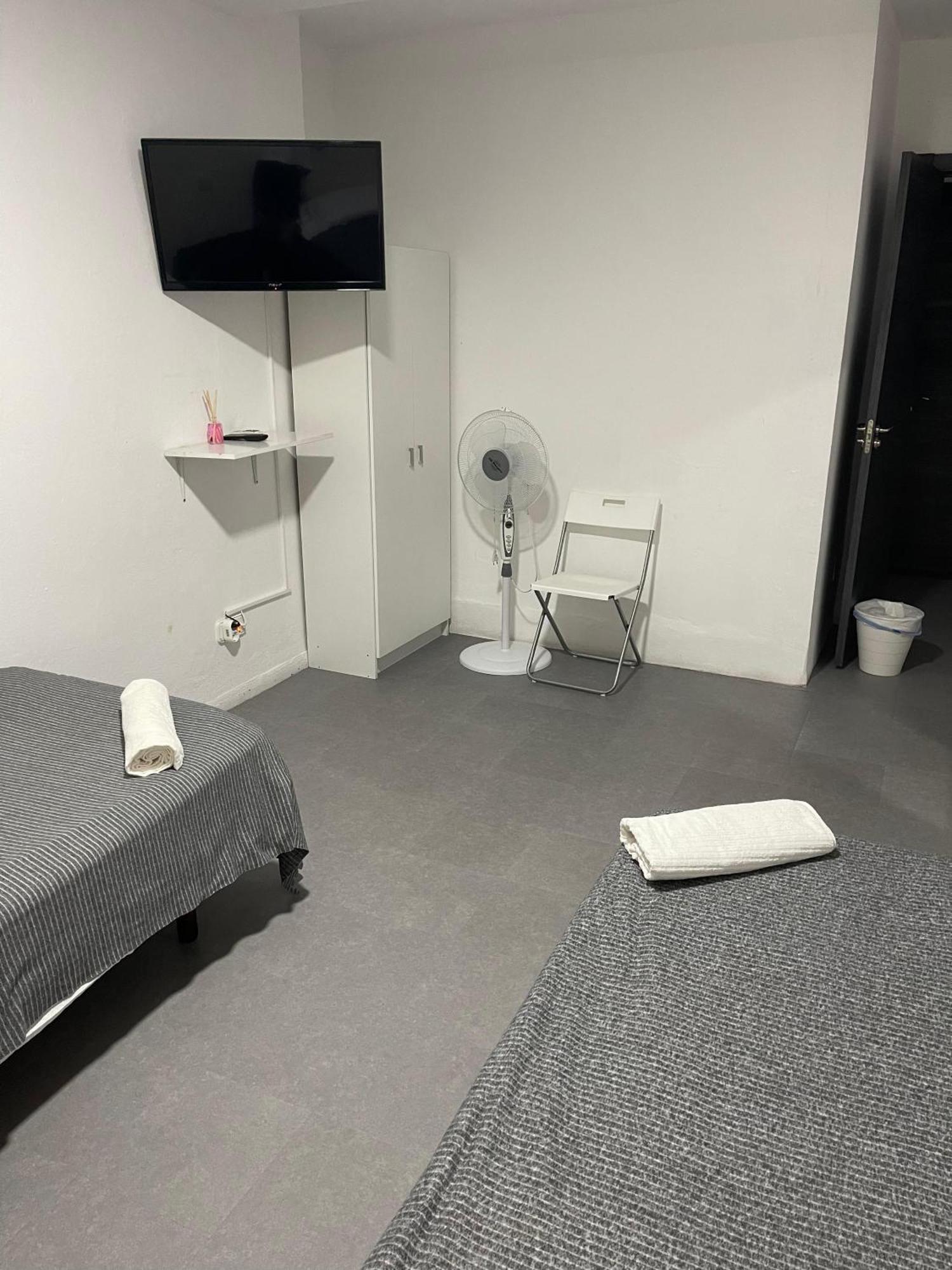 Hostal Santa Calma Μαρμπέλλα Εξωτερικό φωτογραφία
